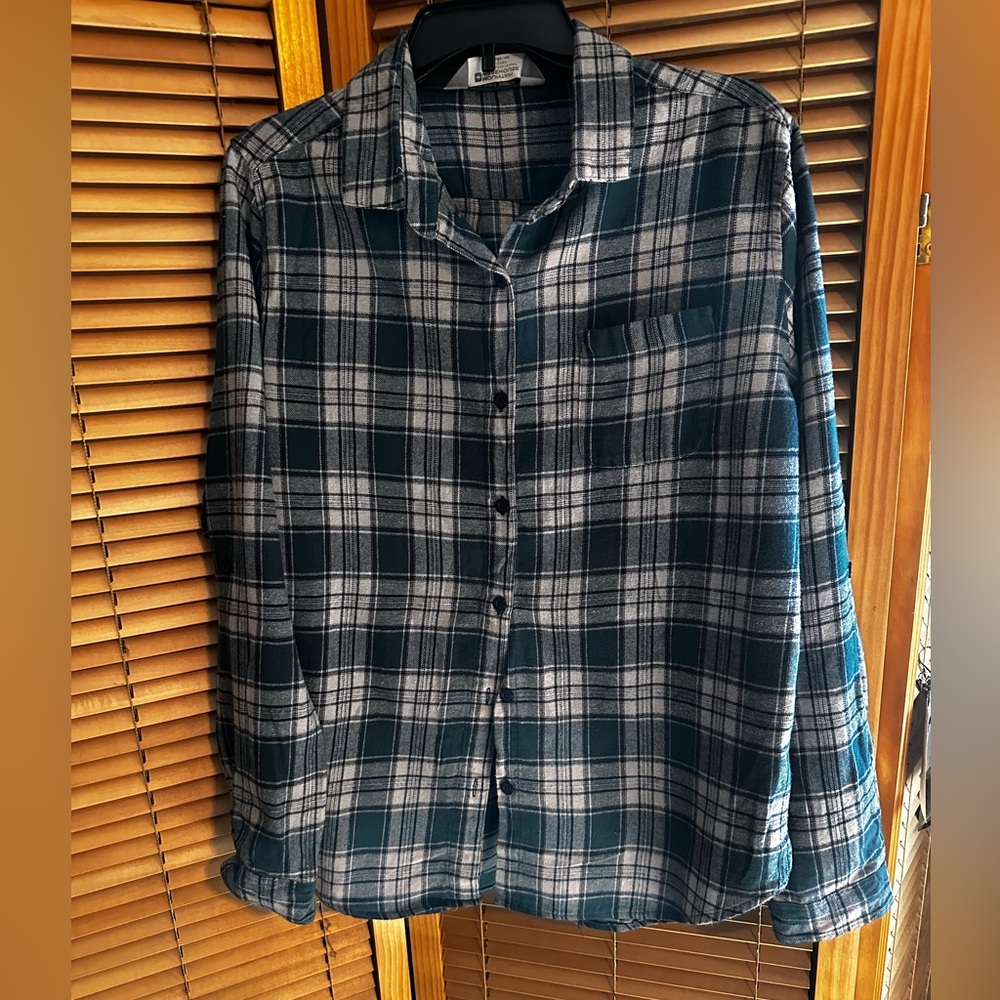 Mountain Warehouse blue white plaid long sleeve plaid button down shirt